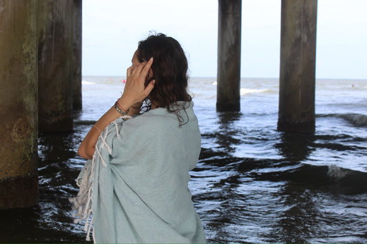 Cagla Verde | Organic Turkish Bath & Beach Towel – Unfoldie